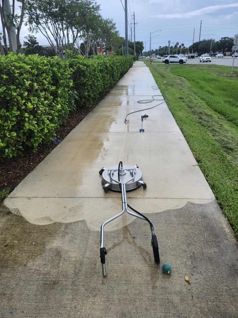 Exterior pressure washing in Vero Beach, FL