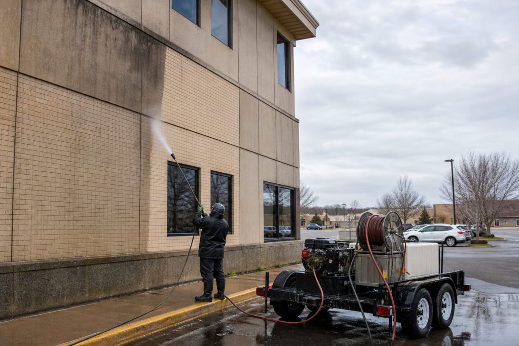 Commercial office building pressure washing in Vero Beach, FL